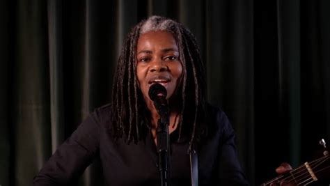 aneta chapman|Tracy Chapman Sibling: Exploring Aneta’s Journey。